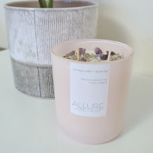Load image into Gallery viewer, Soy Candle Lavender + Honeysuckle

